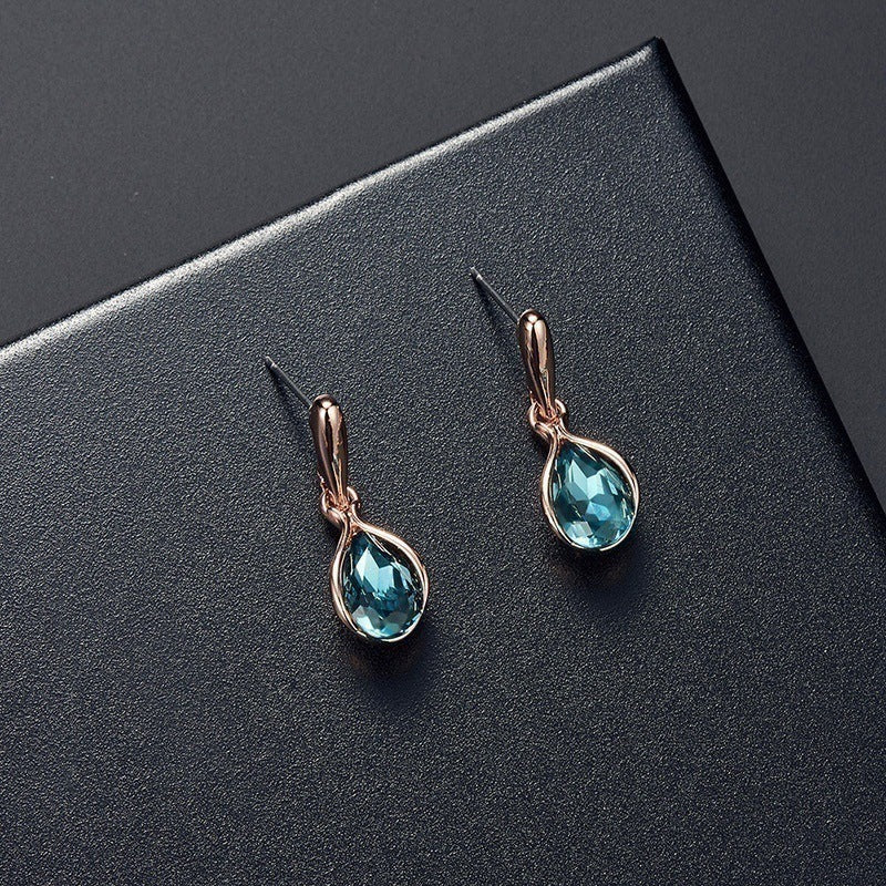 Wholesale Geometric Niche Light Luxury Versatile High-end Earrings and Necklace Set